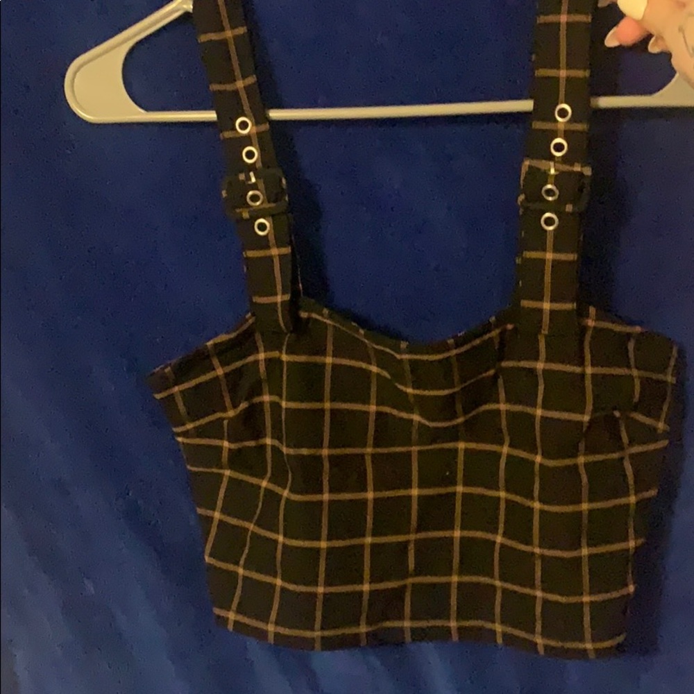 Crop top